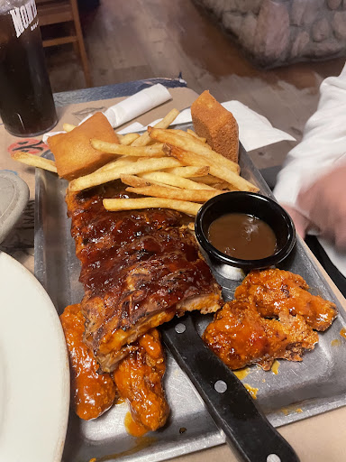 Photo of Montana’s BBQ & Bar - 1555 18th Ave E, Owen Sound, ON N4K 6Y3